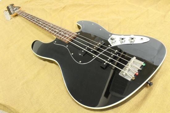 Fender Japan Aerodyne Bass PJ Black - Geek IN Box