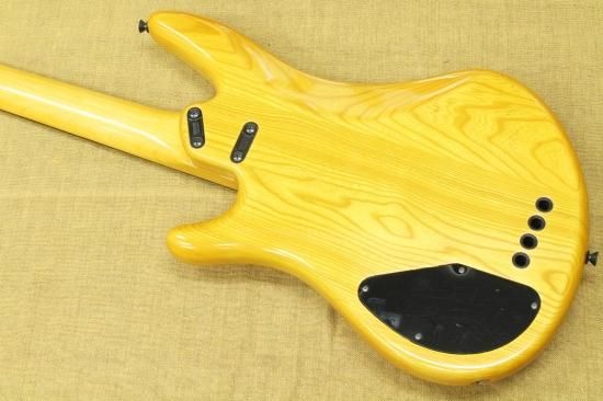 美品】YAMAHA ヤマハ ベース MOTION B MB-Ⅱ 中古】YAMAHA / MB-II BL