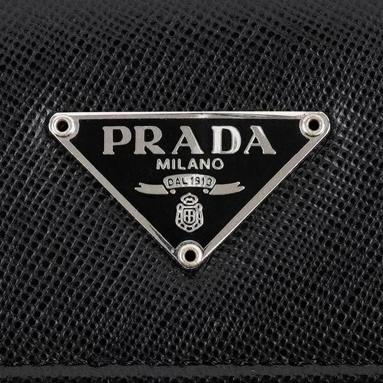 PRADA プラダ サフィアーノ 三つ折り ブラック 三角ロゴ サフィアーノ