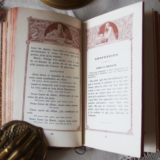 フランスアンティーク 革表紙の祈祷書（ MISSEL ミゼル ミサ典書