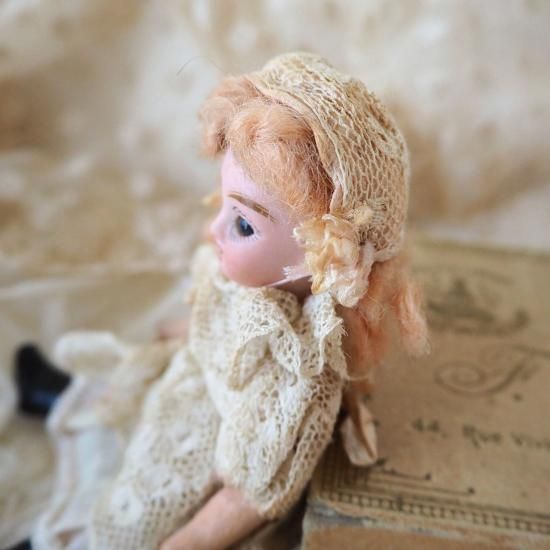 アンティーク ビスクドール | フランス SFBJ 女の子のミニョネット