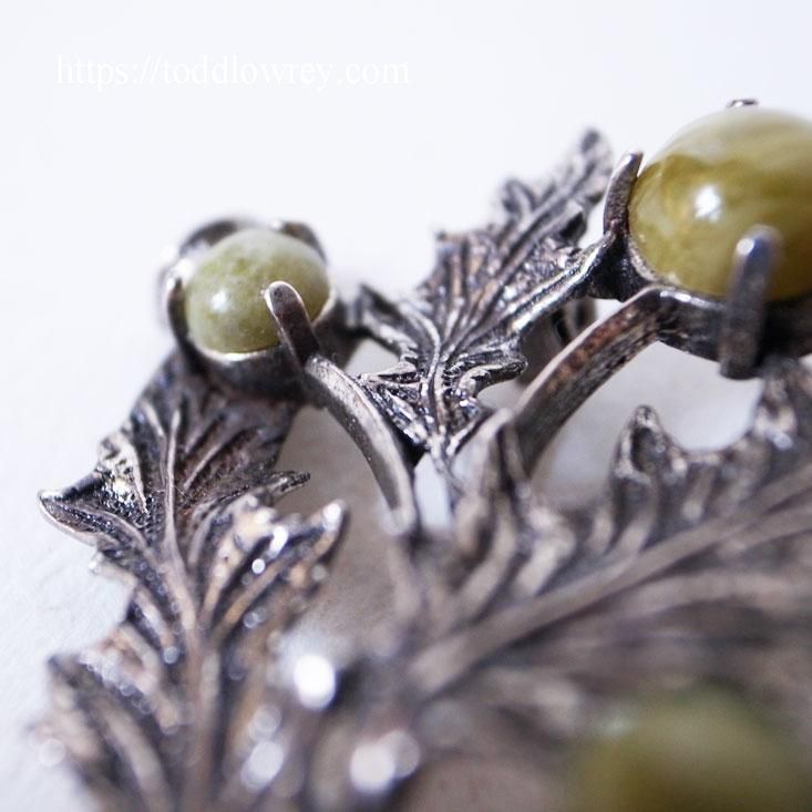 s0064 メノウとシルバーのブローチ スコティッシュブローチ 英国