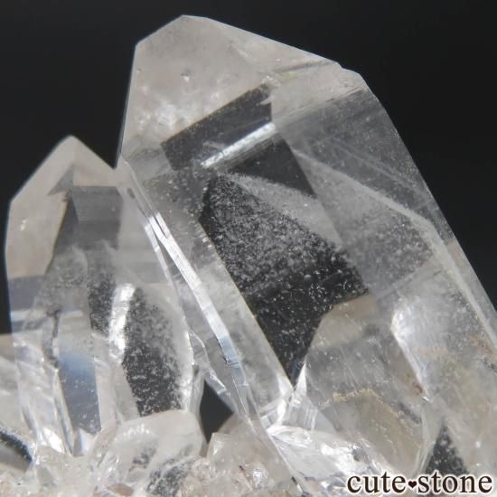 インド マニハール産（ヒマラヤ産） ファントムクォーツ（ゴースト