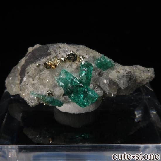 コロンビア Muzo産 エメラルド＆パイライトの母岩付き原石 No.15