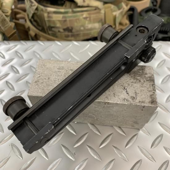 米軍 実物 M4 キャリングハンドル CARDINAL ② 送料無料 米軍 実物 M4