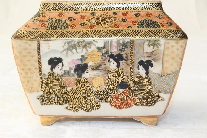 A-1290薩摩焼金彩秋草武家文獅子香炉 薩摩焼窯印 - 石川県金沢の骨董品