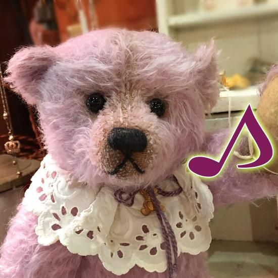 シャロン・バロン（ Sharon Barron ）さんのブランド ”Barron Bears