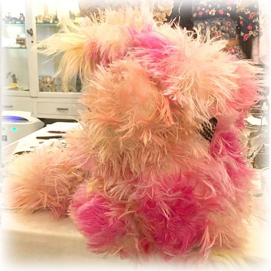 バーバラ・アン・カニンガムさん ＊ 