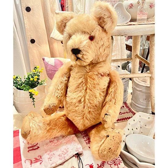 175.00 イギリスポンド値札がついたままのベアちゃん 時代色付きです