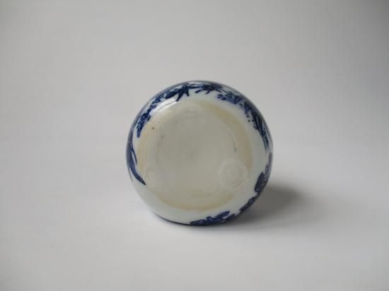 青華磁 鶏図茶巾入 (共箱)五代 清風与平 - 茶道具販売 栗林園