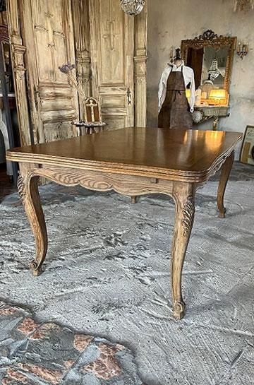 美品】フランスアンティーク ルイ15世 オーク材の装飾家具 送料込[3295]