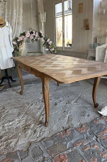 美品】フランスアンティーク ルイ15世 オーク材の装飾家具 送料込[3295]