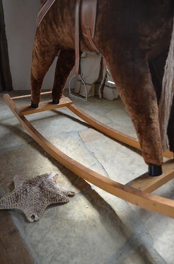 英国アンティークTriang製ロッキングホース/木馬/乗り物オブジェ(92-67