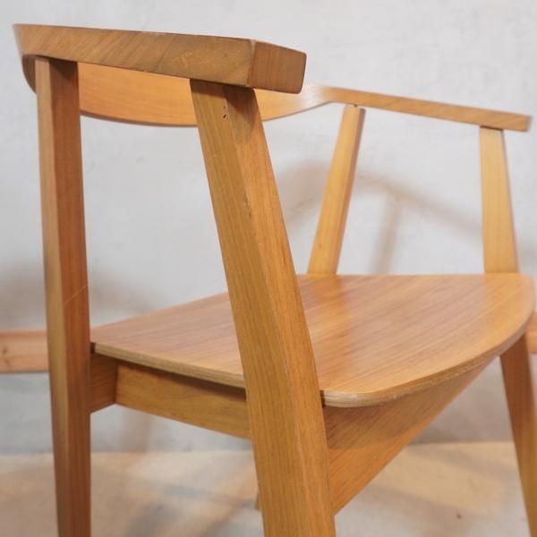 北欧スウェーデンのブランド IKEA(イケア)の高級ラインSTOCKHOLM