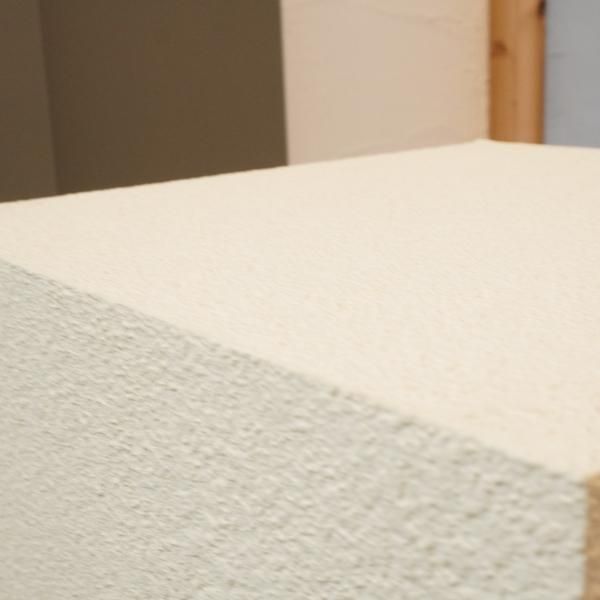 ZARA HOME(ザラホーム)のキューブテーブル/オフホワイトです。質感豊か