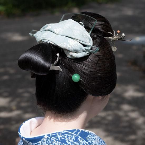 AKa6407 古い 櫛 笄 簪 緑のガラス玉？ セット 笄 玉真 銘入り有