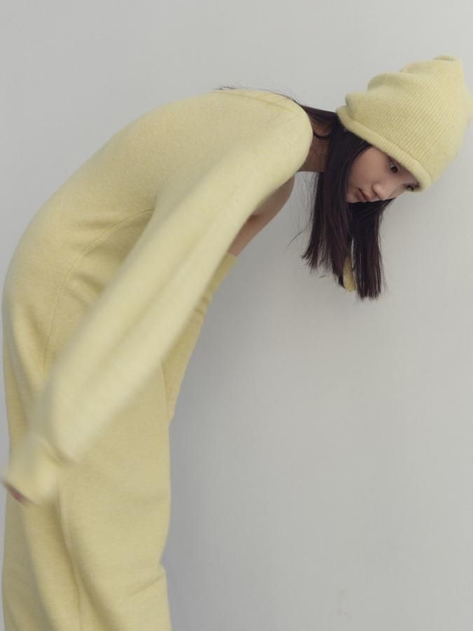 Bucktail Knit Beanie - ROSARYMOON OFFICIAL WEB STORE