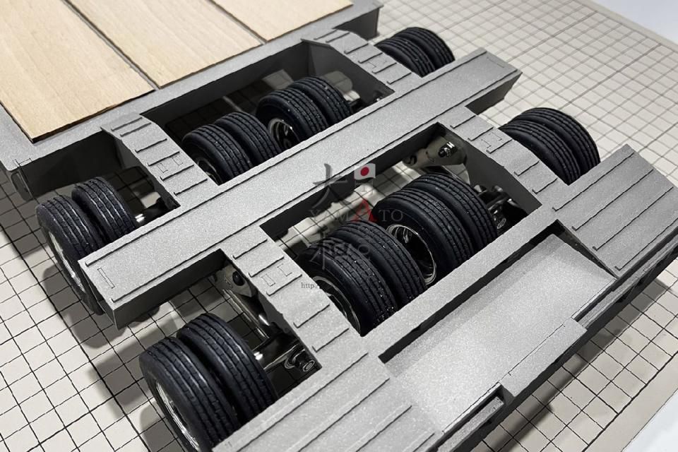 みっちゃんTAMIYAタミヤ1/14 R Cトレーラ16輪低床台車 みっちゃん