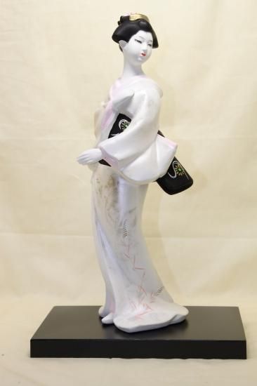 即納！ 中古 日本人形 博多人形 和装美人 陶磁器 着物 和服 置物