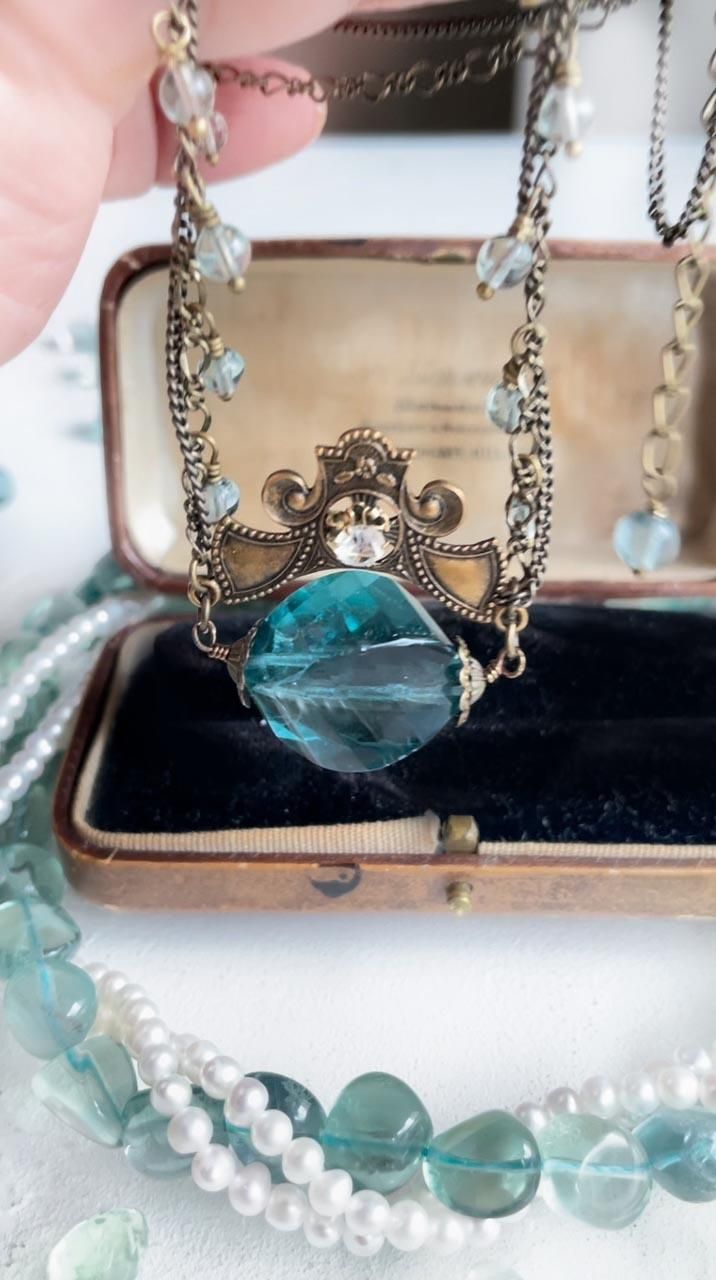 大粒 ブルーフローライト ペンダントトップ ネックレス チェーン