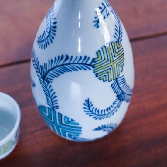 古い徳利とお猪口セット - 不二家｜醤油みそ醸造元 明治29年創業