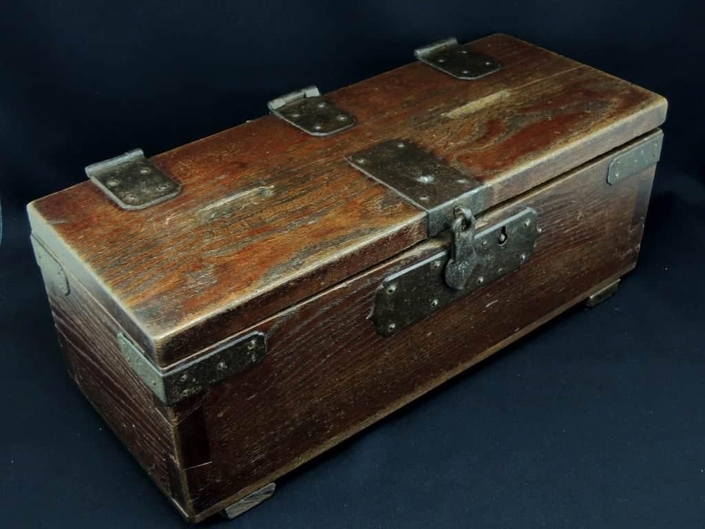 銭箱 / Wooden Money Box - OKURA ORIENTAL ART / 大蔵オリエンタルアート