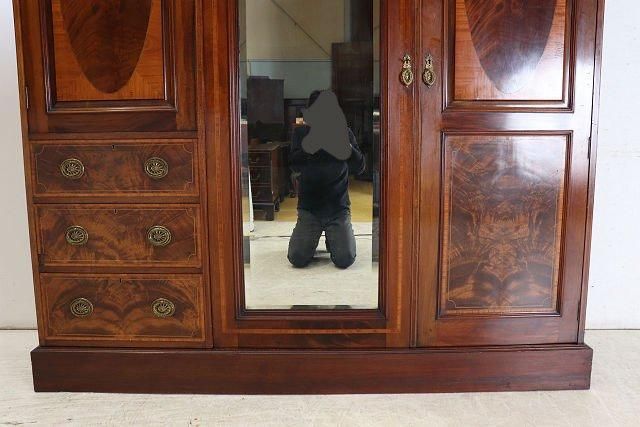 英国アンティーク 古いワードローブ 洋服箪笥 木製 無垢 ミラー 引出し