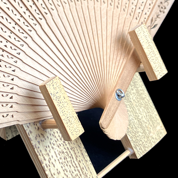 vintage 白檀扇子 小花文様/20.5cm byakudan04 - itotsune