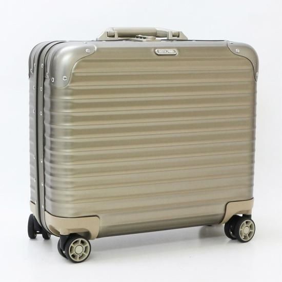 リモワトパーズ 2輪機内持ち込みサイズ