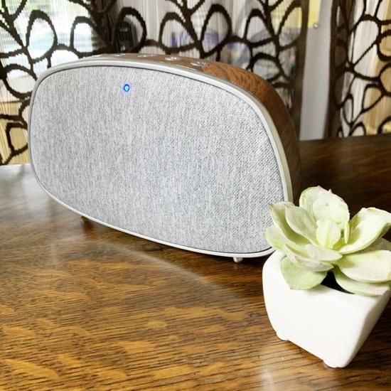 ナチュラルサウンドのBluetoothスピーカー （ミッドカラー