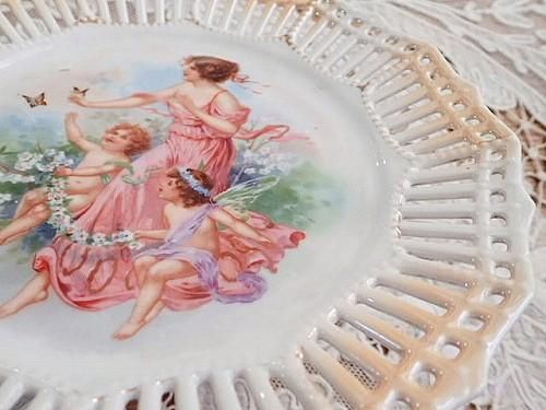 フランスアンティークレリーフピアスプレート天使エンジェル飾り皿