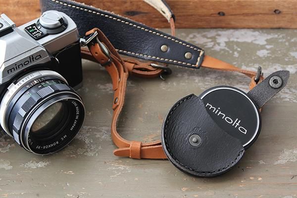 レンズキャップホルダー（全4色／3サイズ）｜長く愛用できるカメラ