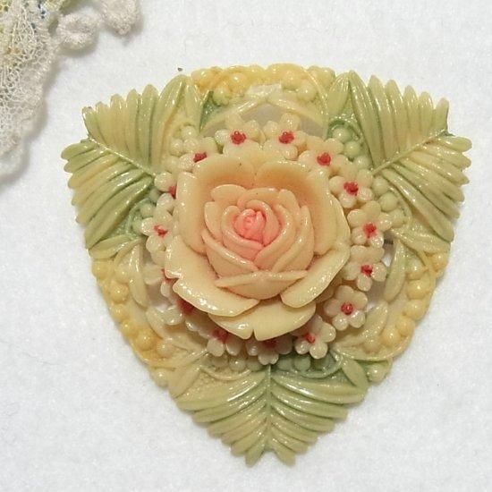 薔薇のセルロイドブローチ、ヴィンテージブローチ小売り、卸通販ショップ