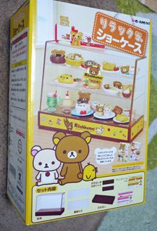 ミニチュア食玩が映えるミニチュアショーケースはいかが？ - 価格.com