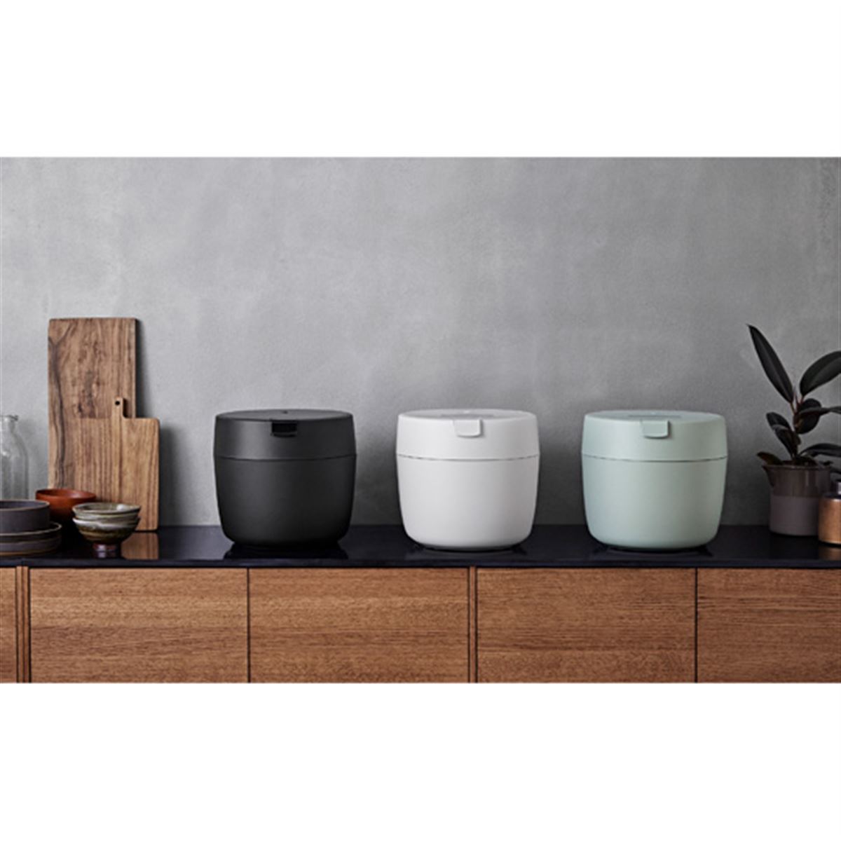 パナソニック、幅25.5cmと省スペースで設置しやすい5合炊き圧力IH