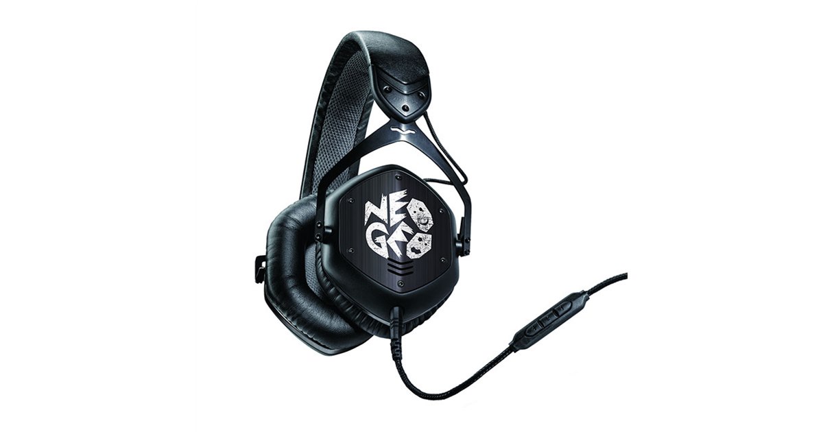 V-MODA、「NEOGEO」とコラボしたヘッドホンを2019年2月発売 - 価格.com