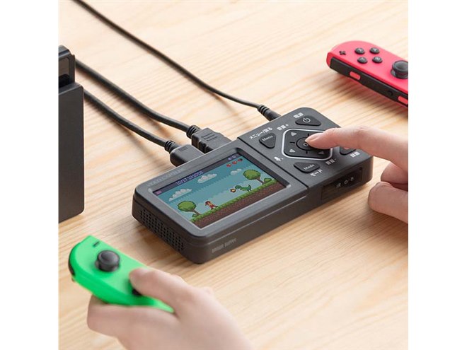 サンワ、3.5型の液晶画面付きのビデオキャプチャー「400-MEDI034