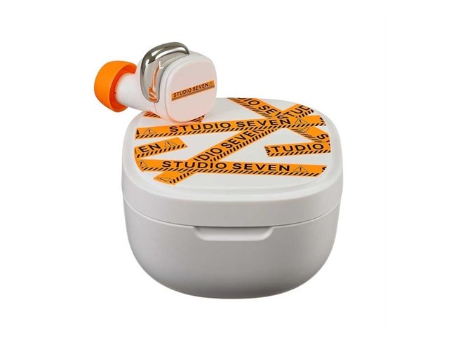 オーテク、「STUDIO SEVEN」コラボイヤホン2機種を数量限定で発売