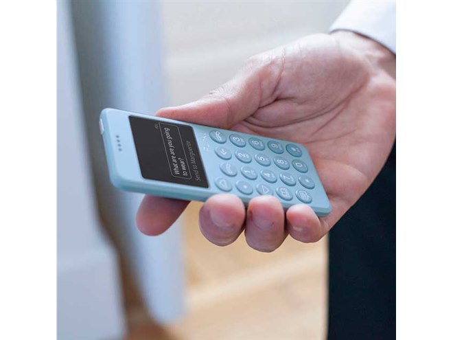 Style、カメラ非搭載のSIMフリーケータイ「Punkt.MP02 New Generation