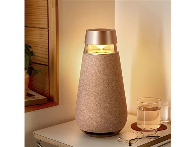 期間限定 LG XBOOM 360 360度ワイヤレススピーカー ベージュ LG、光る