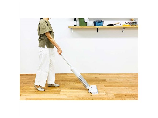 AQUA、水拭き＆吸引を一度にできるフロアクリーナー「WIPEL」を本日7