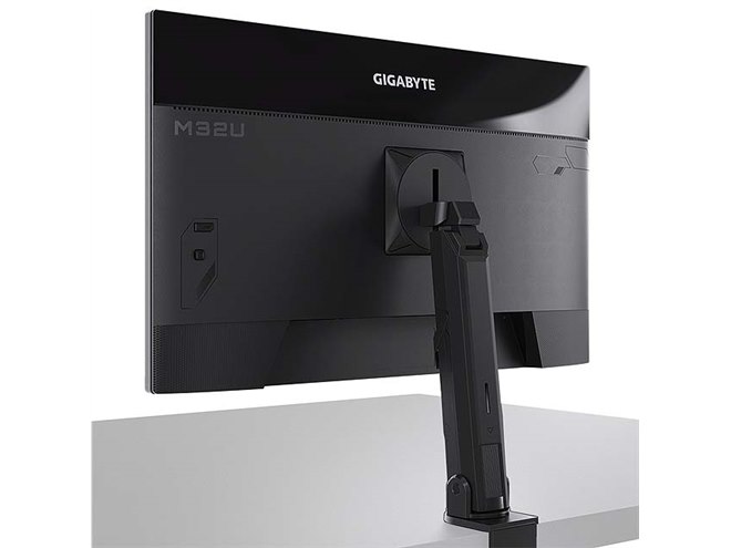 GIGABYTE、モニターアーム採用の31.5型4Kゲーミングモニター「M32U-AE
