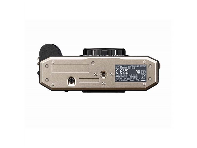 ペンタックス、88,000円の単焦点フィルムカメラ「PENTAX 17」 - 価格.com