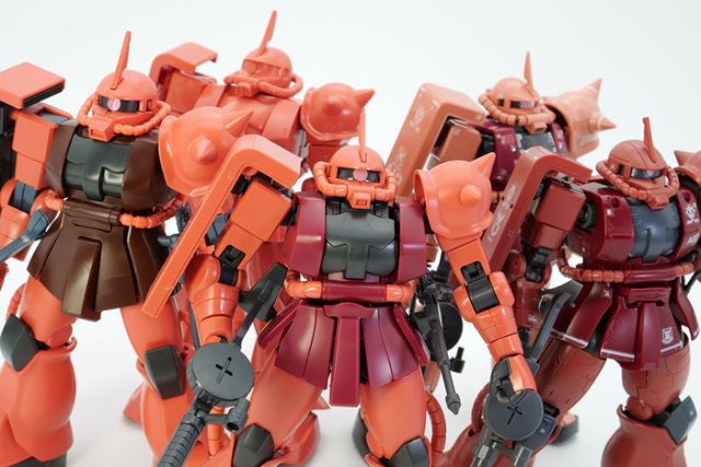 BANDAI HG 1/144 シャア専用ザクII 赤い彗星Ver. 価格比較 - 価格.com