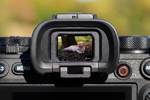 SONY α7C II ILCE-7CM2L ズームレンズキット 価格比較 - 価格.com