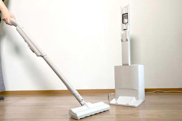 東芝 トルネオ コードレス VC-CLW33(C) [シフォンベージュ] 価格比較