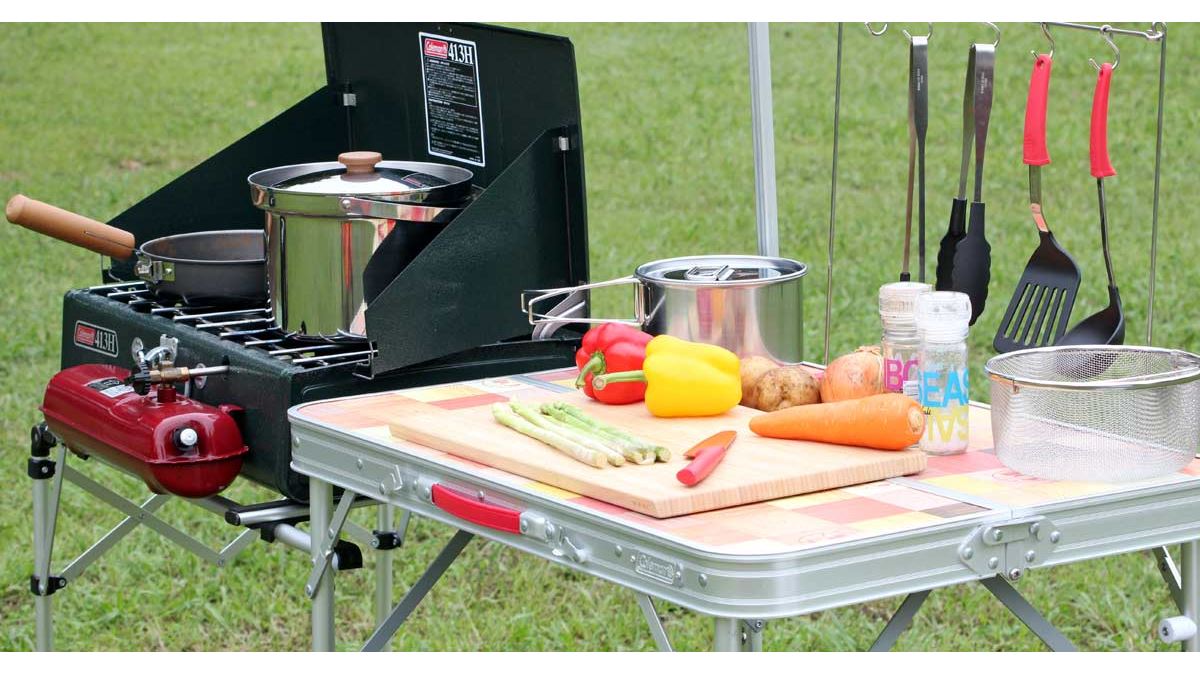 調理が断然スムーズに！ キャンプで料理するならキッチンテーブルは
