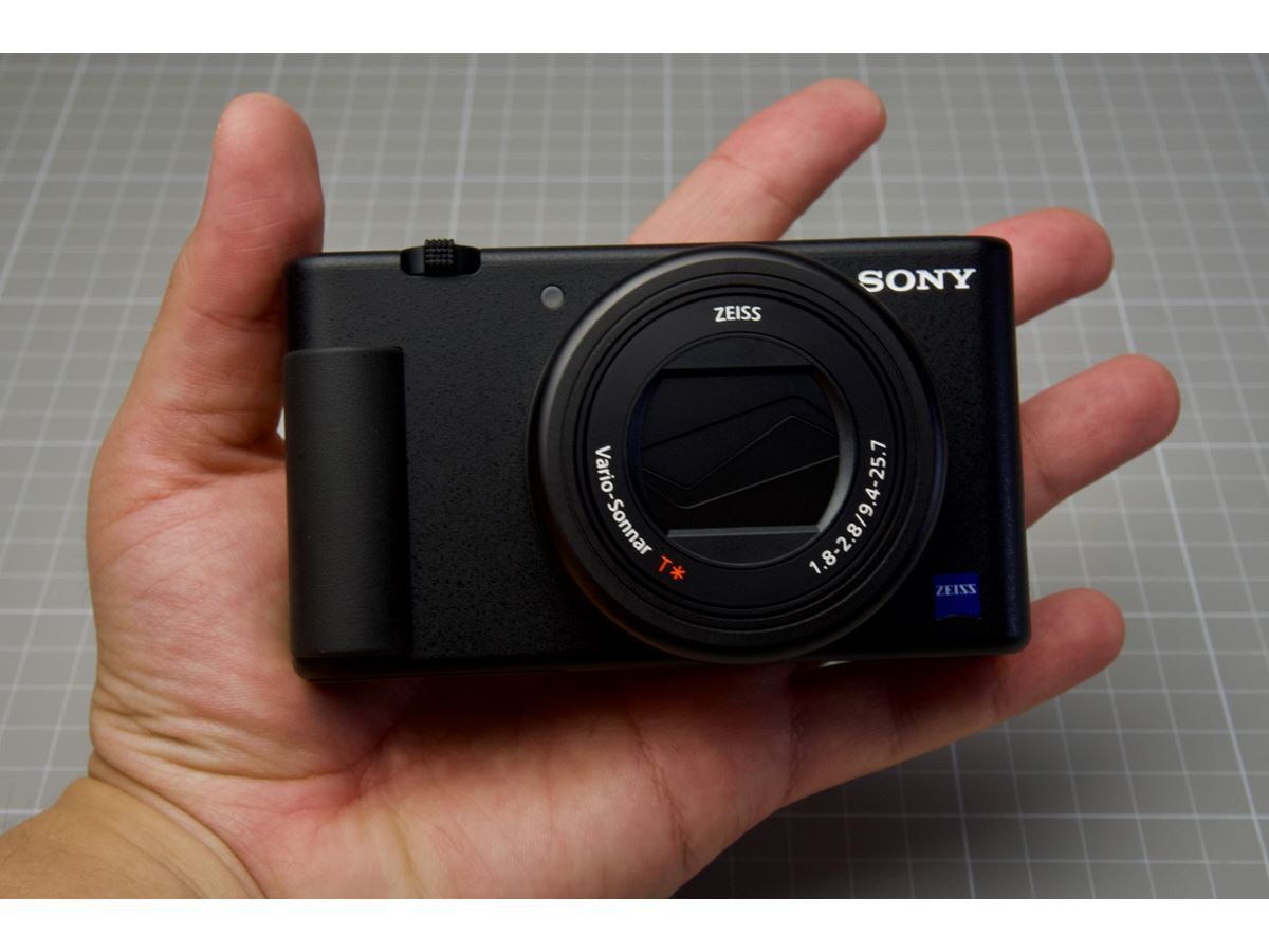 ソニー「VLOGCAM ZV-1」レビュー。現役Vloggerがイイ点とイマイチな点