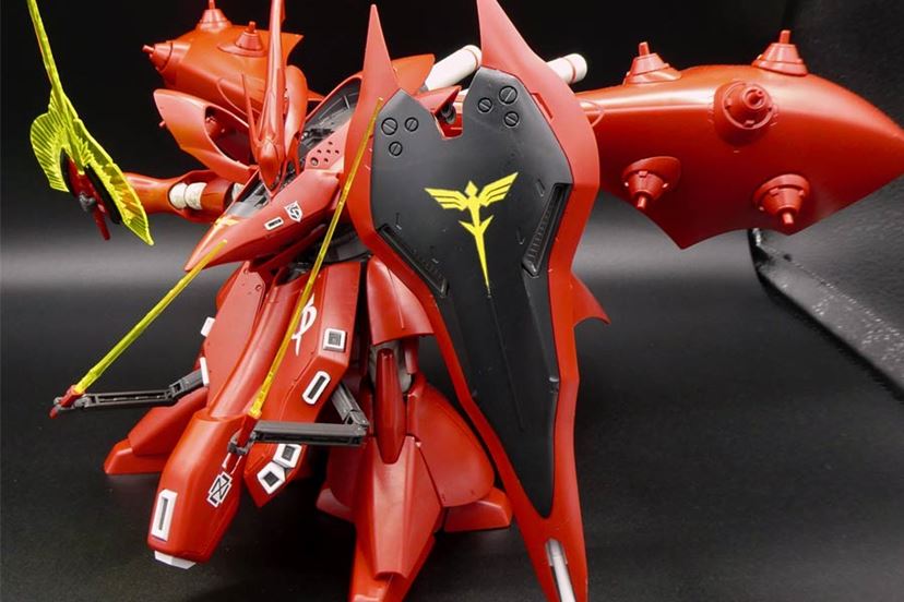 即完売！ シャア最期の機体「HG ナイチンゲール」を組み立てレビュー