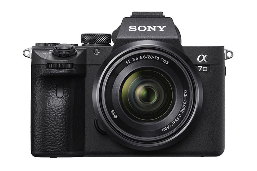 SONY α7Rii ミラーレス一眼カメラ 海外版 Amazon.co.jp: Sony Alpha 7